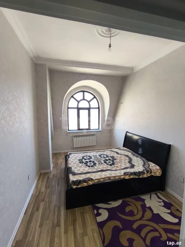 Kirayə verilir 2 otaqlı yeni tikili 65 m²