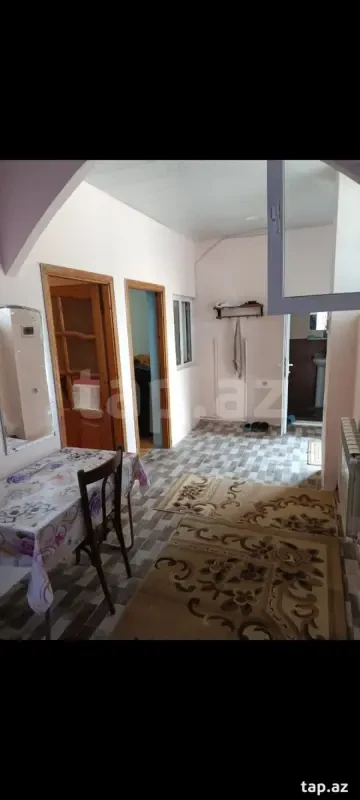 Kirayə verilir 2 otaqlı həyət evi 60 m²
