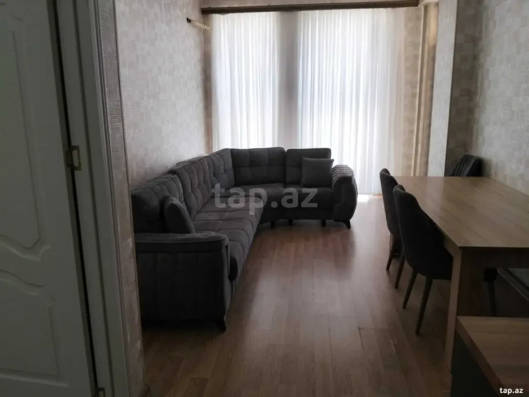 Kirayə verilir 3 otaqlı yeni tikili 90 m²