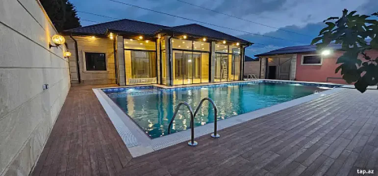 Kirayə verilir 4 otaqlı həyət evi 250 m² — Bakı, Buzovna 4 otaq 250.00 m²