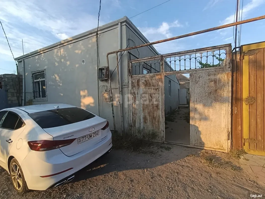 Kirayə verilir 3 otaqlı həyət evi 100 m²