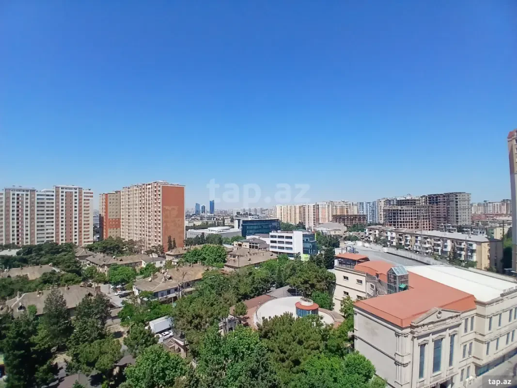 Satılır 2 otaqlı yeni tikili 60 m²