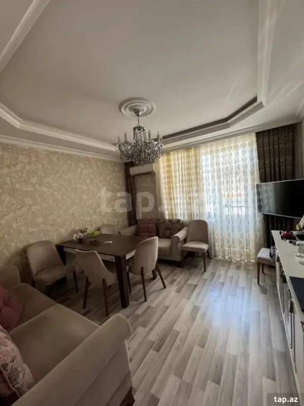 Satılır 3 otaqlı yeni tikili 83 m²