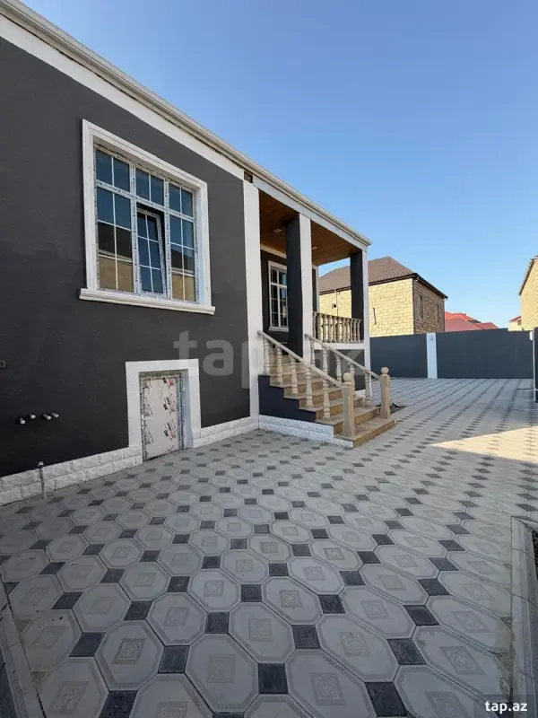 Satılır 3 otaqlı həyət evi 138 m²