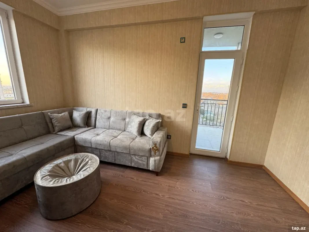 Kirayə verilir 3 otaqlı yeni tikili 86 m²
