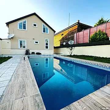 Kirayə verilir 4 otaqlı həyət evi 200 m² — Bakı 4 otaq 200.00 m²