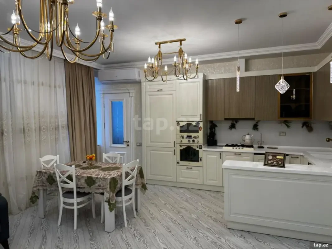 Kirayə verilir 3 otaqlı yeni tikili 95 m²