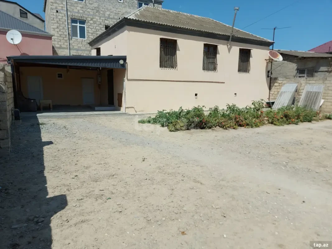 Satılır 4 otaqlı həyət evi 85 m²