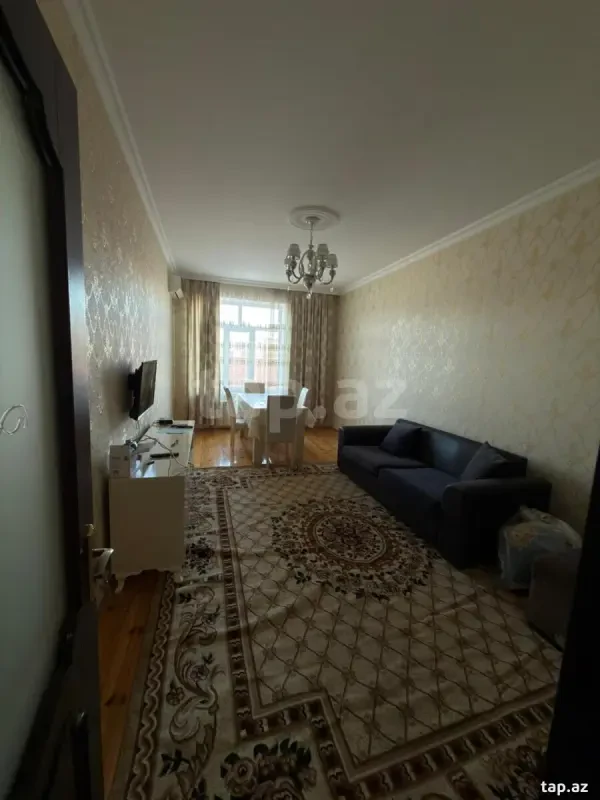 Kirayə verilir 2 otaqlı yeni tikili 75 m²