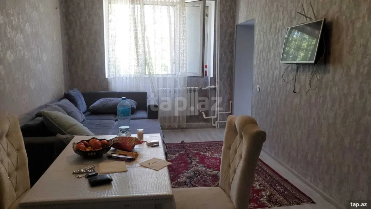 Kirayə verilir 2 otaqlı mənzil 45 m²