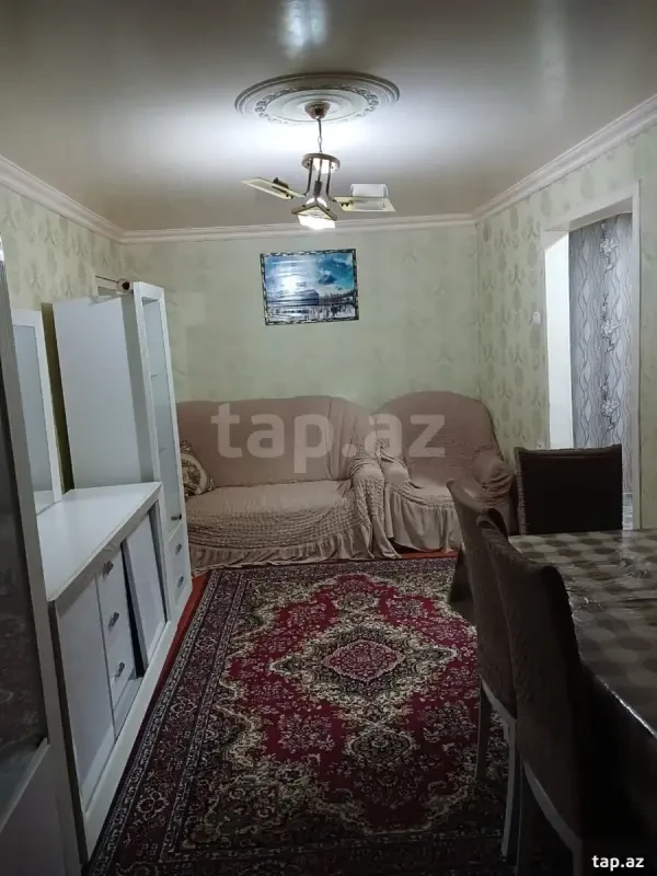 Kirayə verilir 2 otaqlı mənzil 42 m²