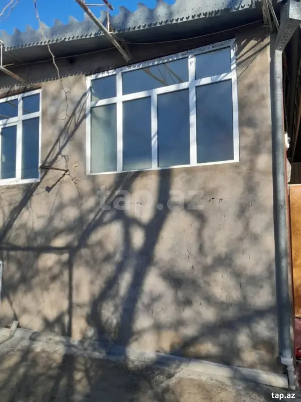 Kirayə verilir 3 otaqlı həyət evi 100 m²