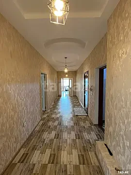 Kirayə verilir 3 otaqlı yeni tikili 130 m² — Bakı 3 otaq 130.00 m²