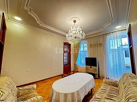 Kirayə verilir 3 otaqlı mənzil 85 m² — Bakı 3 otaq 85.00 m²
