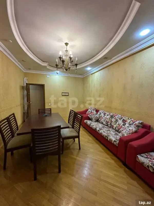 Kirayə verilir 3 otaqlı yeni tikili 91 m²