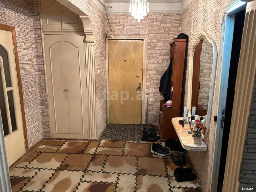 Satılır 3 otaqlı mənzil 70 m²