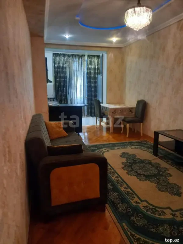Kirayə verilir 2 otaqlı yeni tikili 70 m²