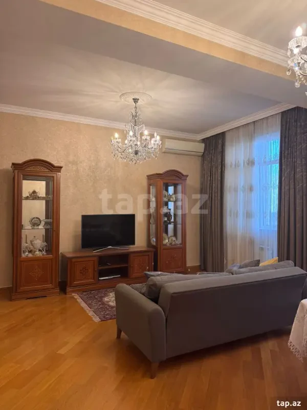 Kirayə verilir 2 otaqlı yeni tikili 118 m²