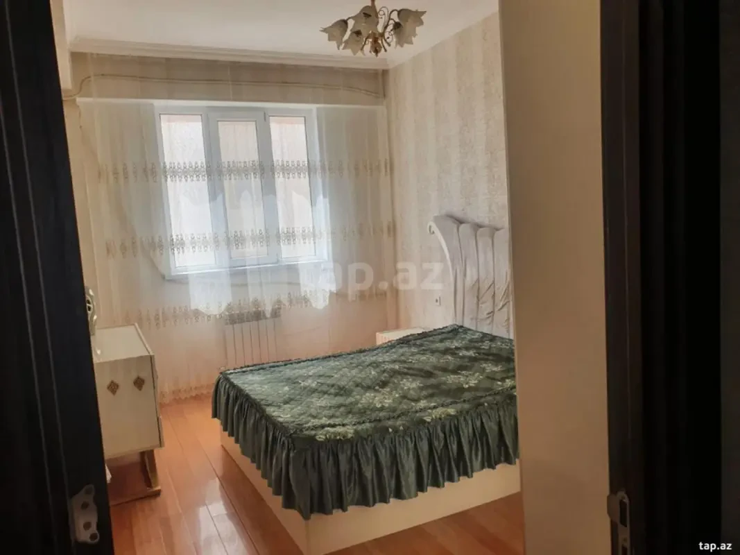 Kirayə verilir 2 otaqlı yeni tikili 65 m²