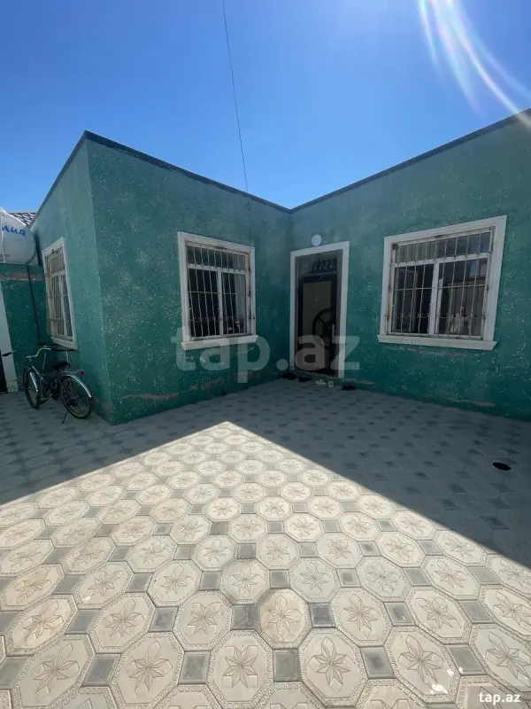Satılır 2 otaqlı həyət evi 65 m²