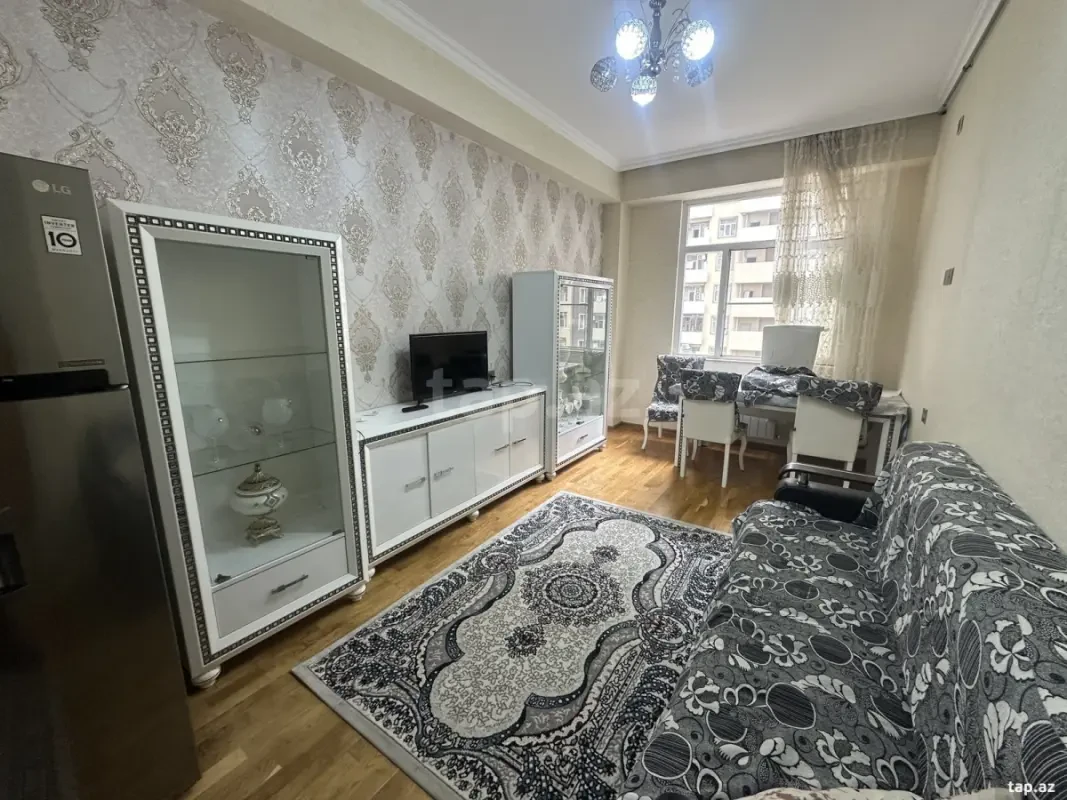 Kirayə verilir 2 otaqlı yeni tikili 50 m²