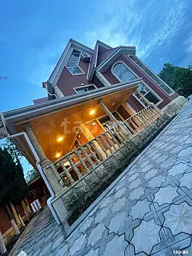 Kirayə verilir 7 otaqlı həyət evi 600 m² — Bakı 7 otaq 600.00 m²