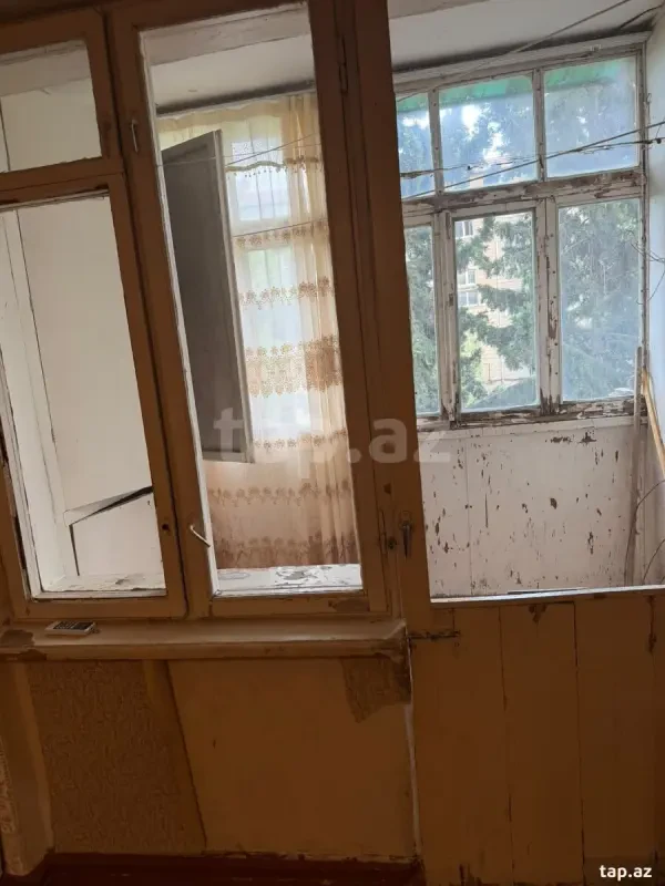 Kirayə verilir 1 otaqlı mənzil 300 m²