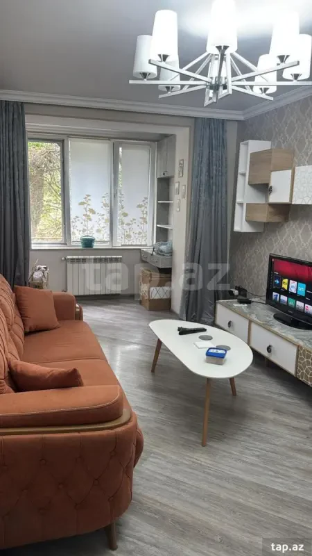 Kirayə verilir 2 otaqlı mənzil 50 m²