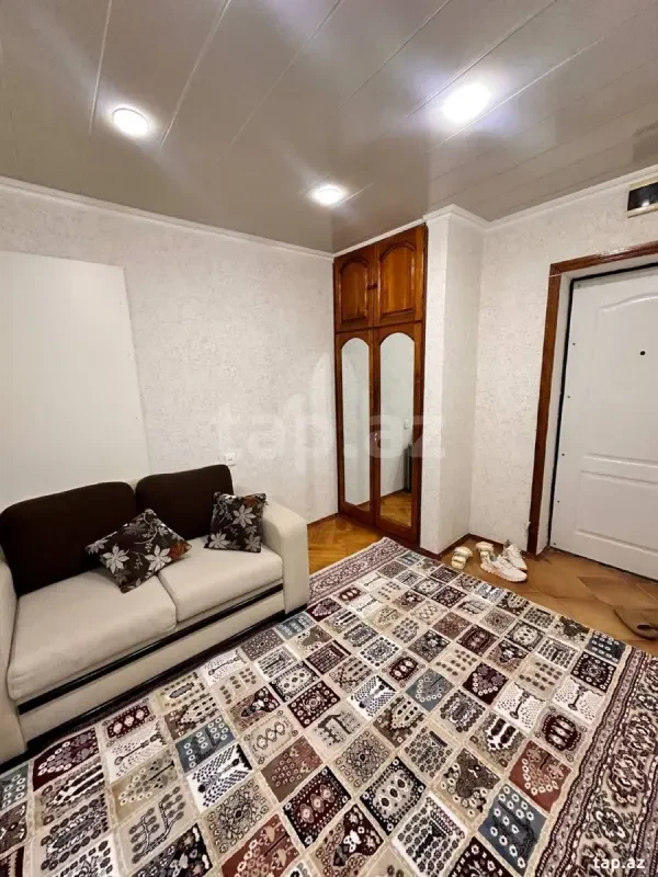 Kirayə verilir 1 otaqlı mənzil 40 m²