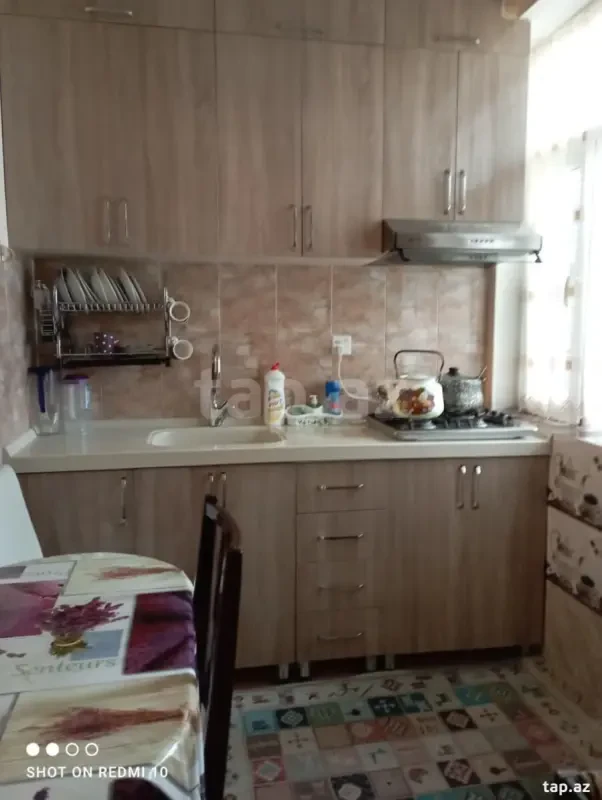 Kirayə verilir 3 otaqlı yeni tikili 56 m²