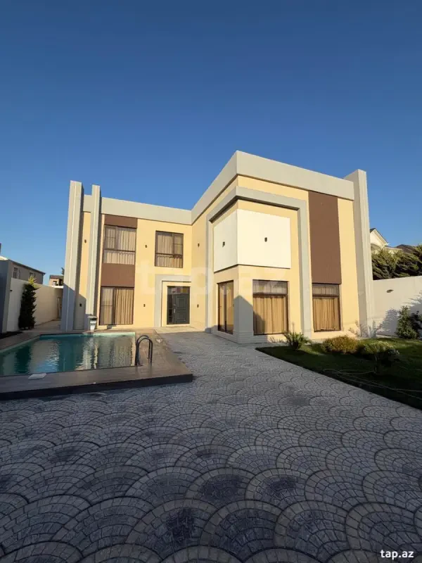 Satılır 6 otaqlı həyət evi 370 m²