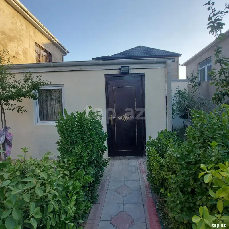 Kirayə verilir 2 otaqlı həyət evi 60 m²