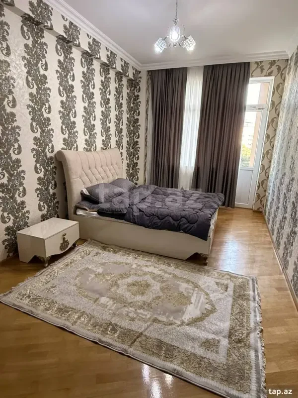 Kirayə verilir 2 otaqlı yeni tikili 72 m²