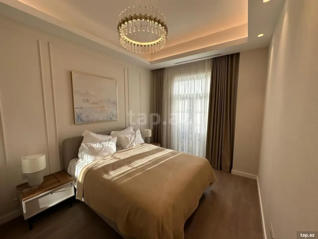 Kirayə verilir 3 otaqlı yeni tikili 111 m²