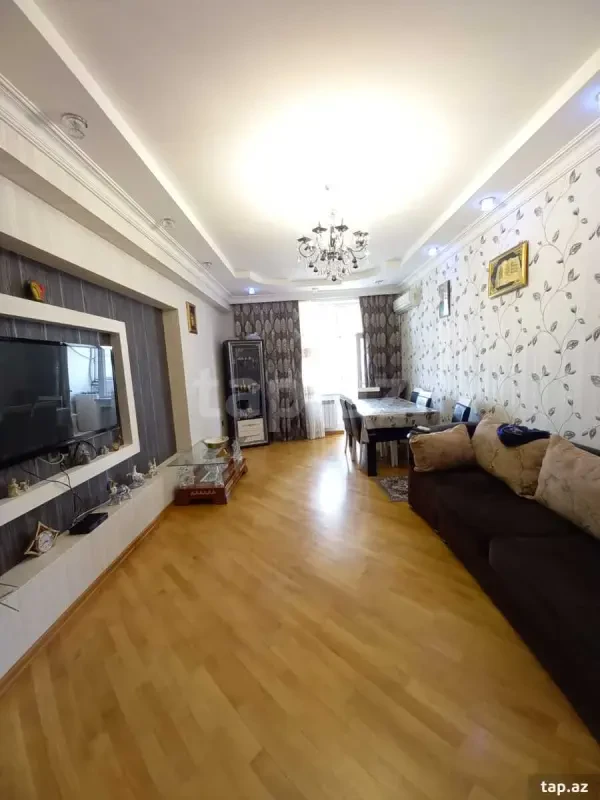 Satılır 2 otaqlı yeni tikili 78 m²