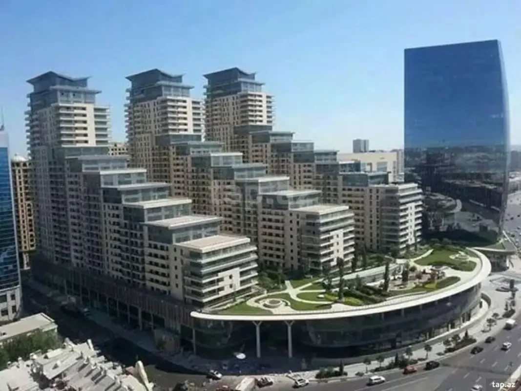 Kirayə verilir 2 otaqlı yeni tikili 115 m²