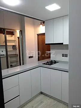 Kirayə verilir 2 otaqlı mənzil 50 m² — Bakı, Sahil qəs. 2 otaq 50.00 m²