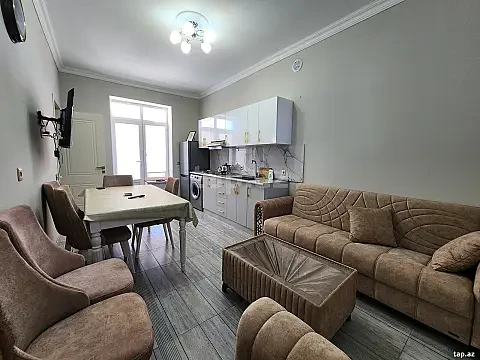 Kirayə verilir 5 otaqlı həyət evi 170 m² — Bakı 5 otaq 170.00 m²