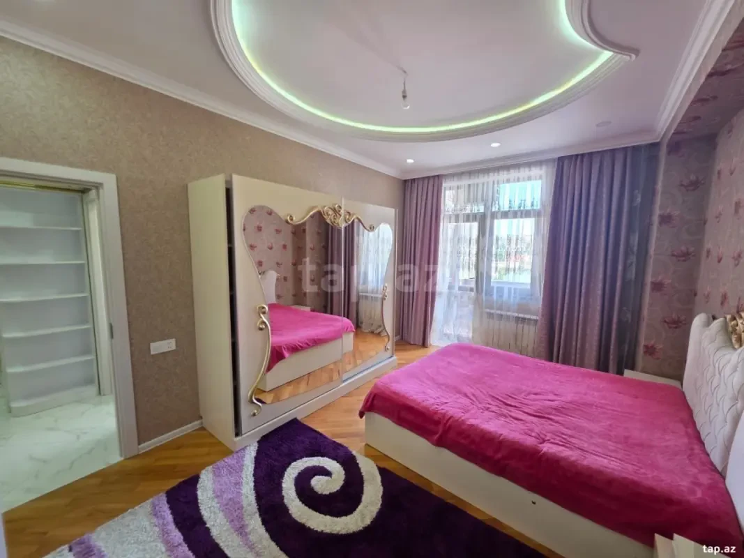 Kirayə verilir 2 otaqlı yeni tikili 75 m²