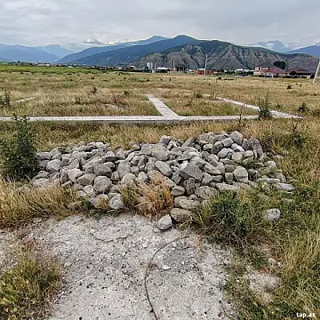 Satılır torpaq sahəsi — Şəki