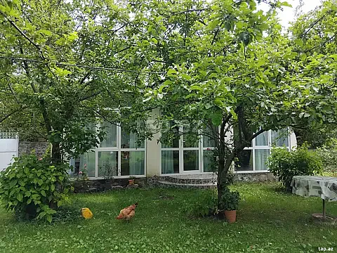 Kirayə verilir 2 otaqlı həyət evi 60 m² — Qax 2 otaq 60.00 m²