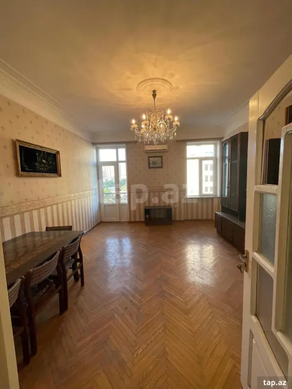Satılır 3 otaqlı mənzil 70 m²