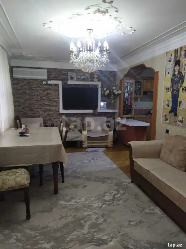 Satılır 4 otaqlı mənzil 85 m²