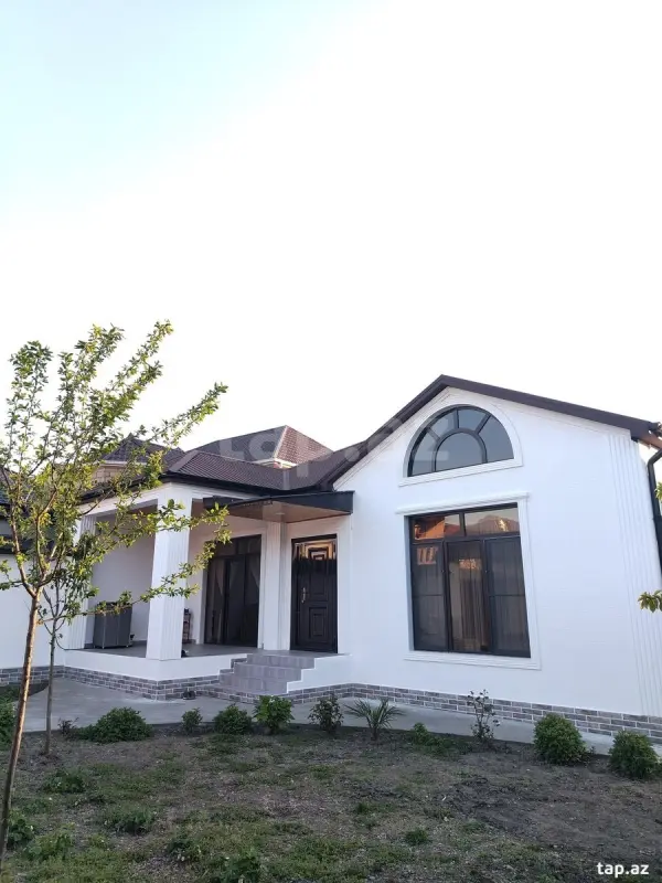 Satılır 4 otaqlı həyət evi 120 m²