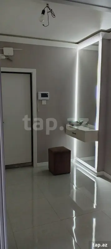 Satılır 3 otaqlı mənzil 80 m²