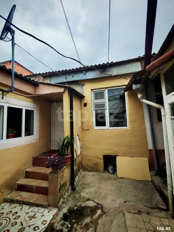 Satılır 2 otaqlı həyət evi 43 m²