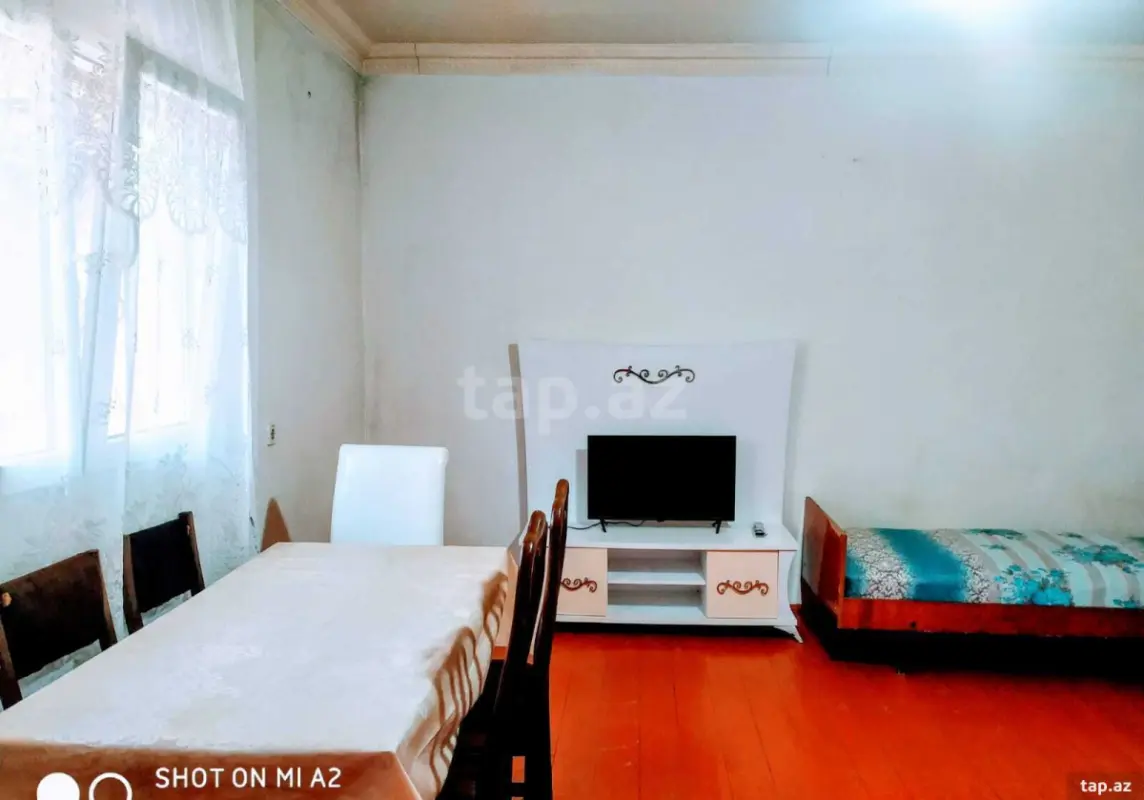 Kirayə verilir 1 otaqlı həyət evi 30 m²
