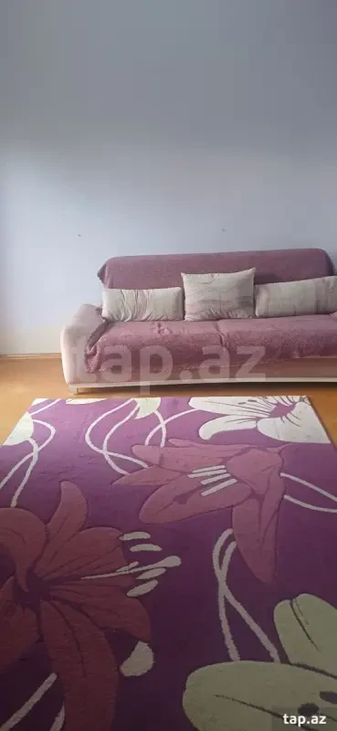 Kirayə verilir 3 otaqlı həyət evi 2 m²