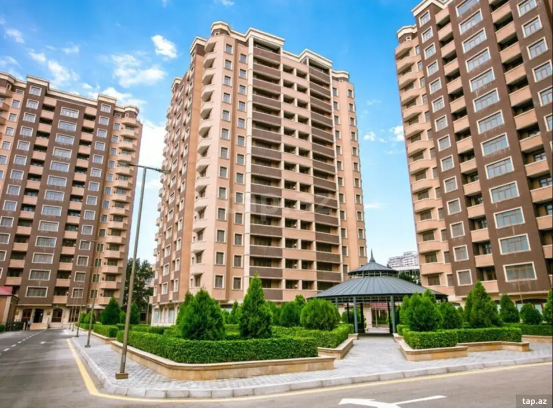 Satılır 3 otaqlı yeni tikili 153 m²