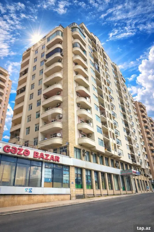 Satılır 4 otaqlı yeni tikili 247 m²